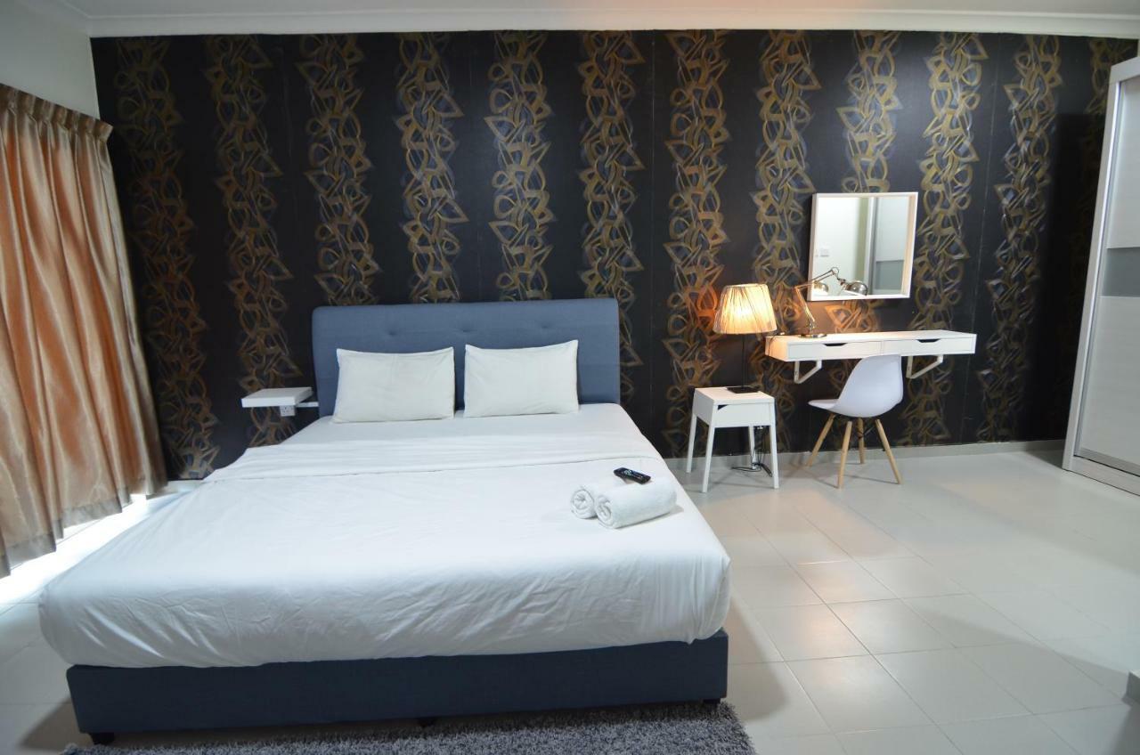 Tiara Desaru Resort Extérieur photo