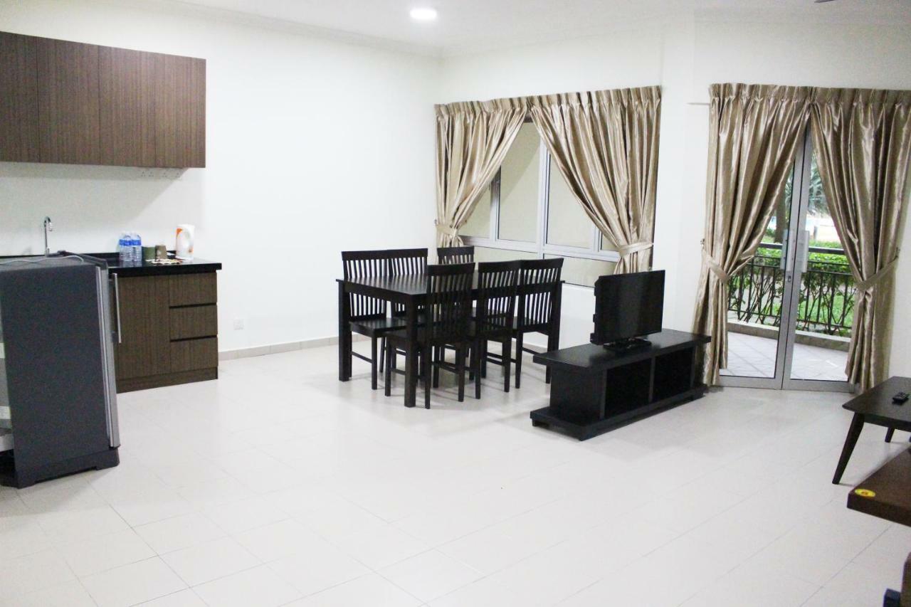 Tiara Desaru Resort Extérieur photo