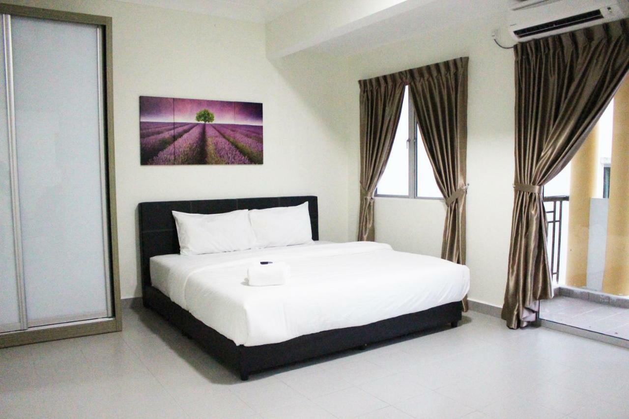 Tiara Desaru Resort Extérieur photo